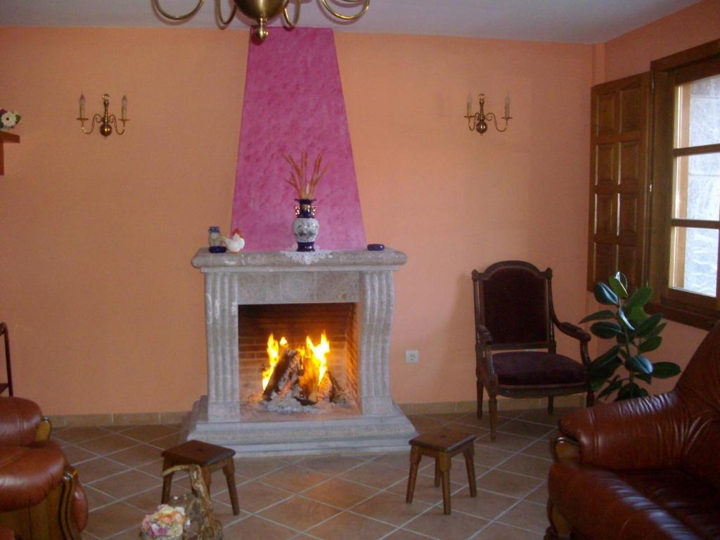 Posada Sobrevilla Эспинама Экстерьер фото