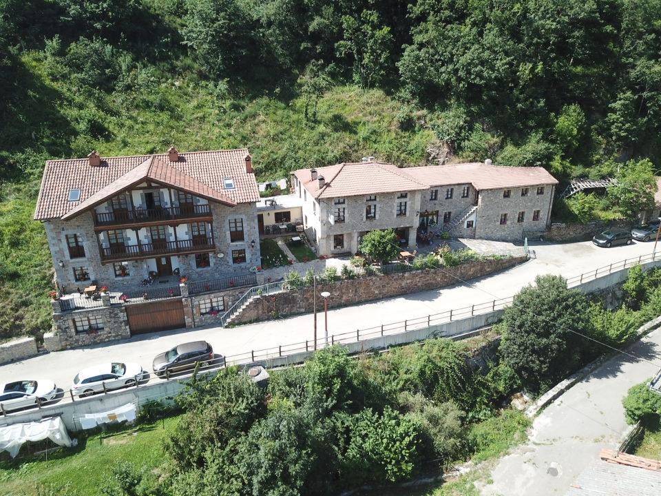 Posada Sobrevilla Эспинама Экстерьер фото