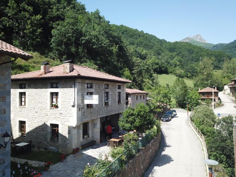 Posada Sobrevilla Эспинама Экстерьер фото
